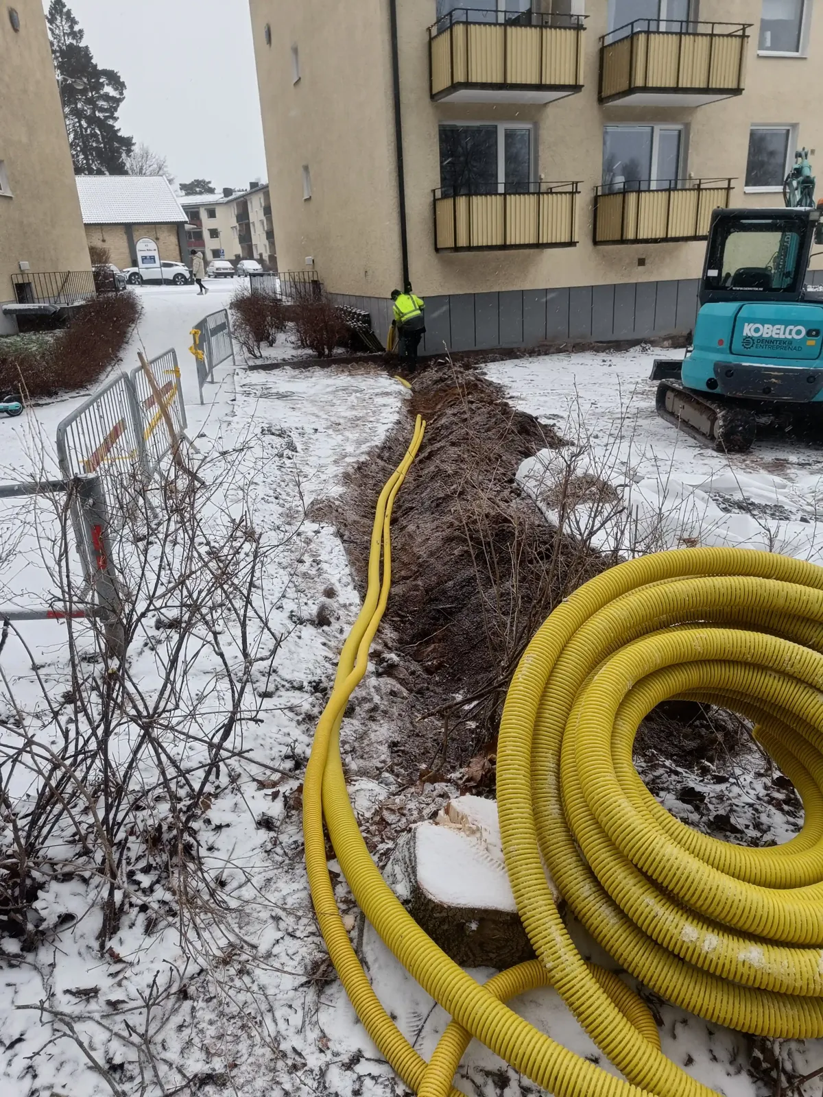 Förläggning av kabel till elbilsladdare åt BRF i Linköping